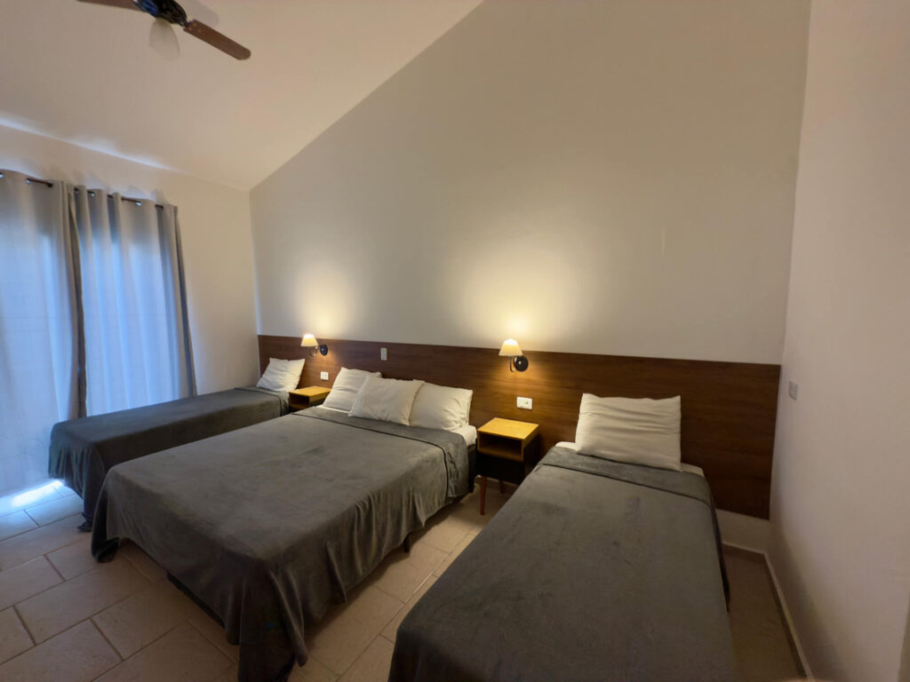 Quarto 8 e 10 Juquehy Studios (1)